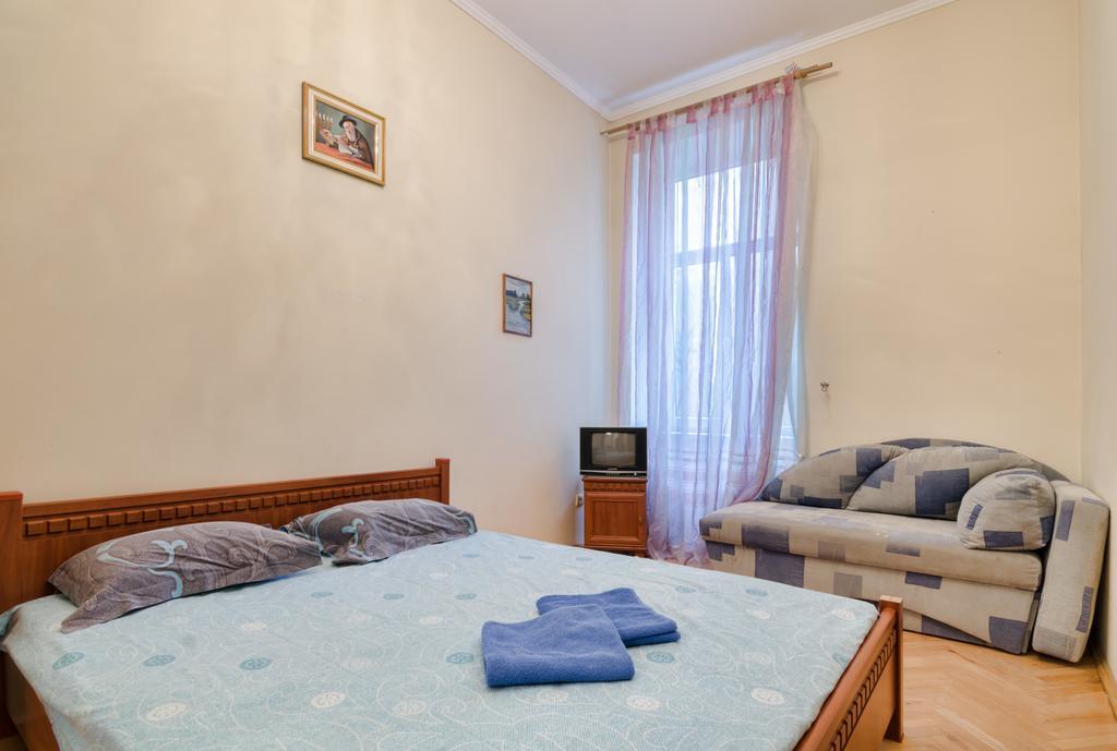 Leogrand Apartments Teodora 3 Lviv Dış mekan fotoğraf