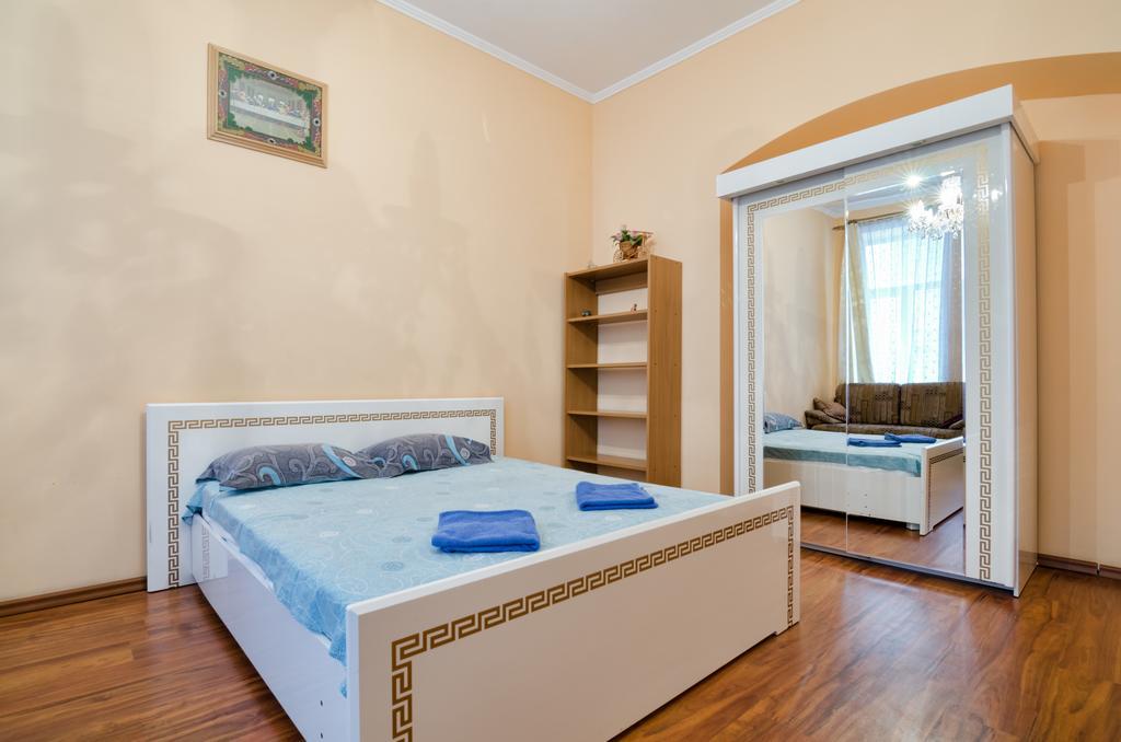 Leogrand Apartments Teodora 3 Lviv Dış mekan fotoğraf
