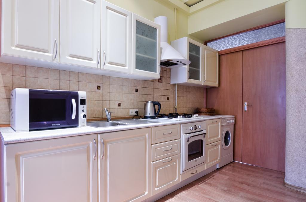 Leogrand Apartments Teodora 3 Lviv Dış mekan fotoğraf